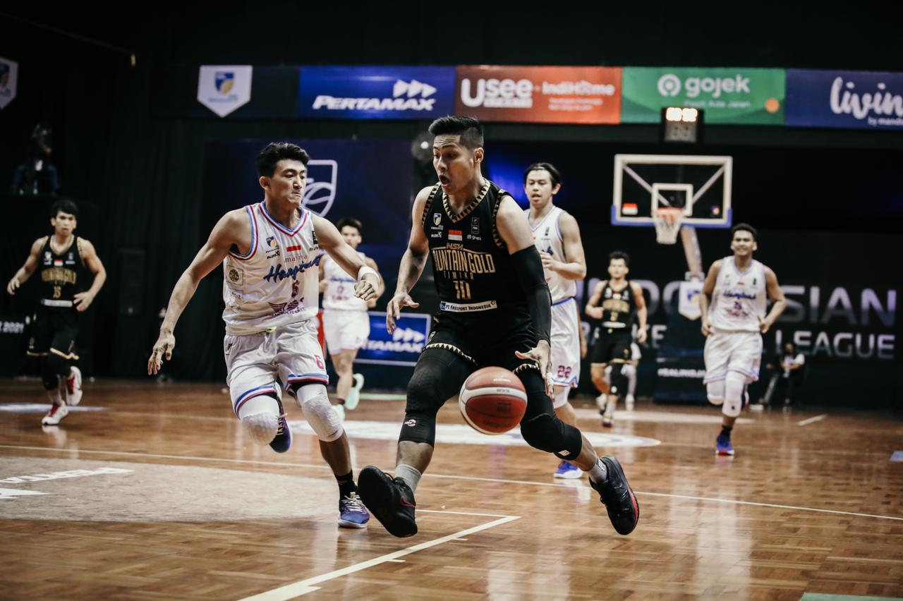 tumbangkan-hangtuah-nsh-mountain-gold-timika-jaga-peluang-ke-play-off